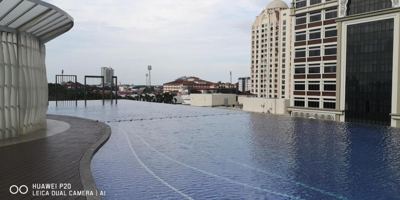 Apartamento Ammar @ Troika Kota Bharu Exterior foto