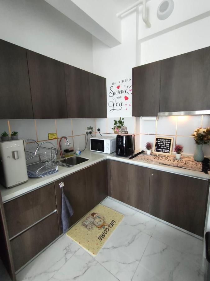 Apartamento Ammar @ Troika Kota Bharu Exterior foto